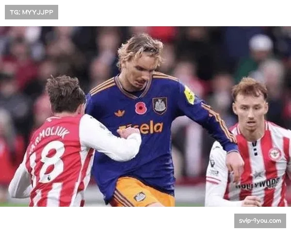 曼城客场三球战胜利物浦 巩固积分榜次席位置